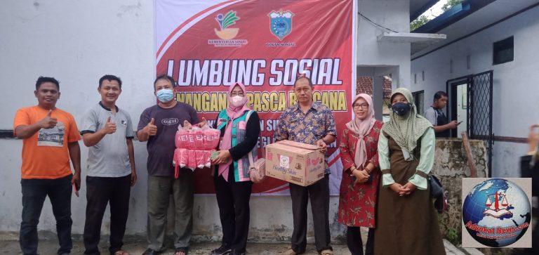 Kadinsos Pandeglang Salurkan Bantuan di Kecamatan Sumur