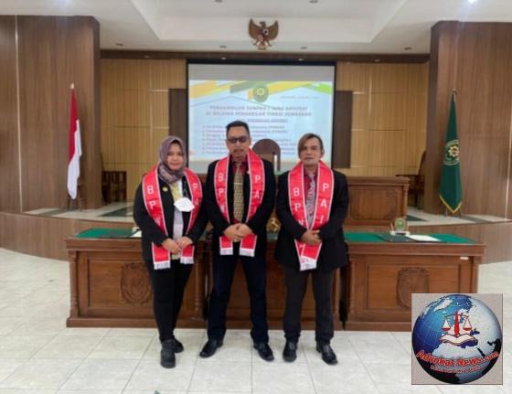 Perkumpulan Advocaten Indonesia Menyumpah 9 Calon Advokat di Pengadilan Tinggi Semarang