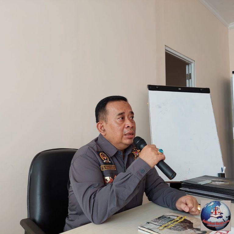 Korupsi Terjadi Bukan Karena Lapar Tapi Karena Rakus Dan Suap untuk Menyuap Pejabat Sudah Menjadi Kebiasaan