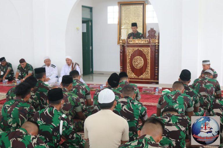 Prajurit, PNS dan Persit Korem 045/Gaya Peringati Tahun Baru Islam 1 Muharram 1444 H
