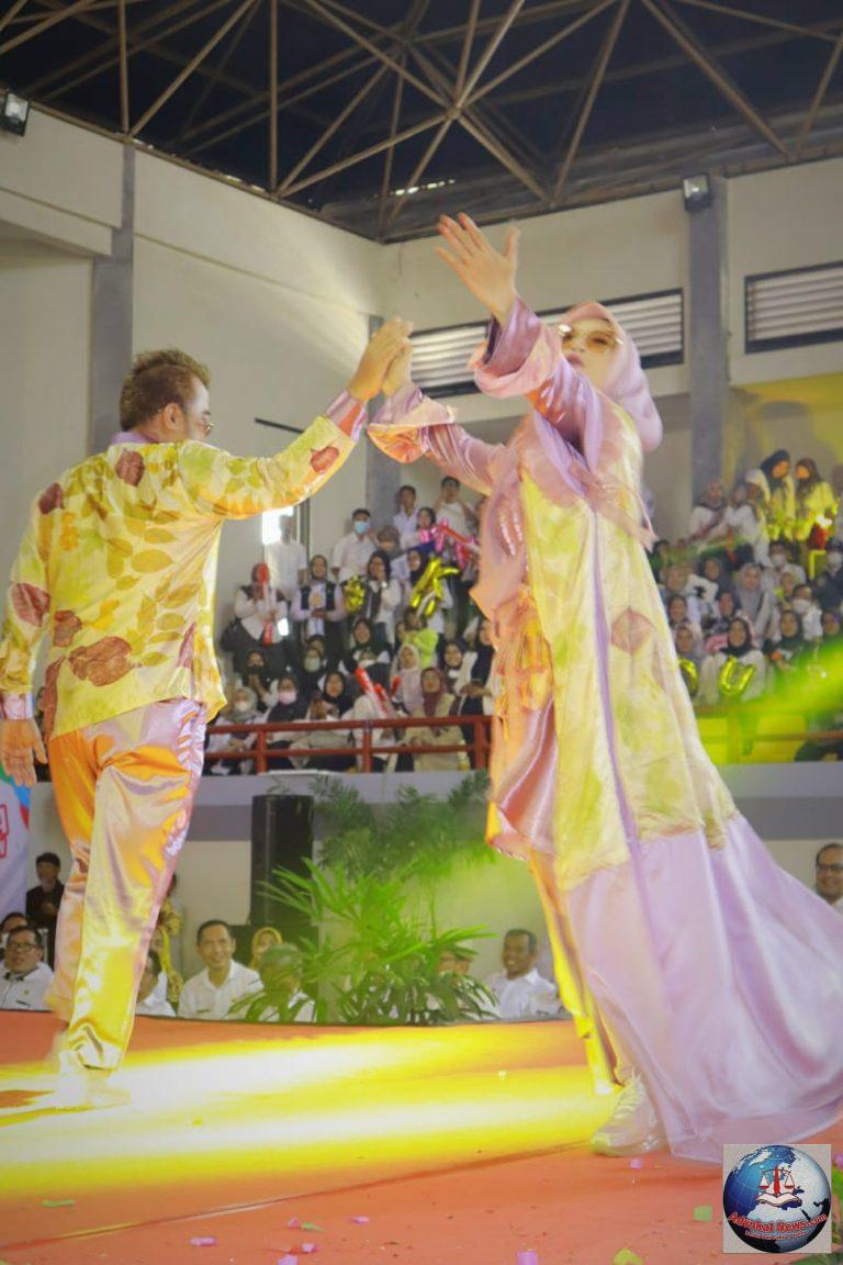 Pinton Angon Batik Fashion Week Purwakarta