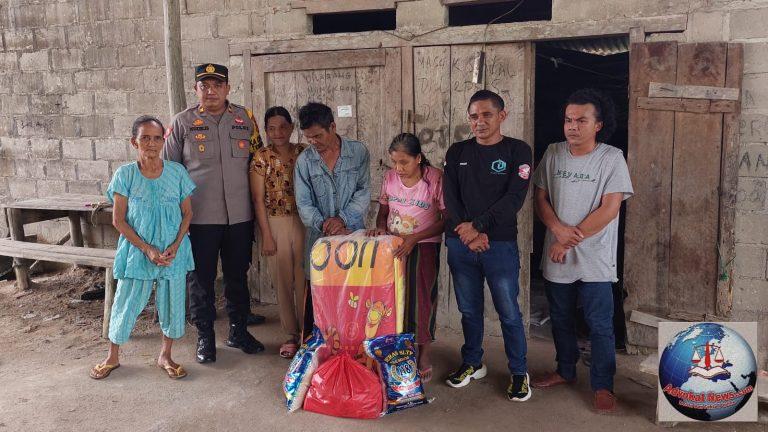 Polsek Tempilang bersama komunitas HTMC Peduli kecamatan Tempilang lakukan sambang warga yang membutuhkan