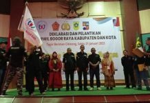 Sekjen FWJ Indonesia Lantik Korwil Bogor Raya Sekaligus Serahkan SK