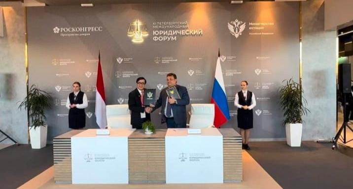 Indonesia dan Rusia Menandatangani Memorandum of Understanding (Nota Kesepahaman)  Kerjasama di Bidang Hukum.