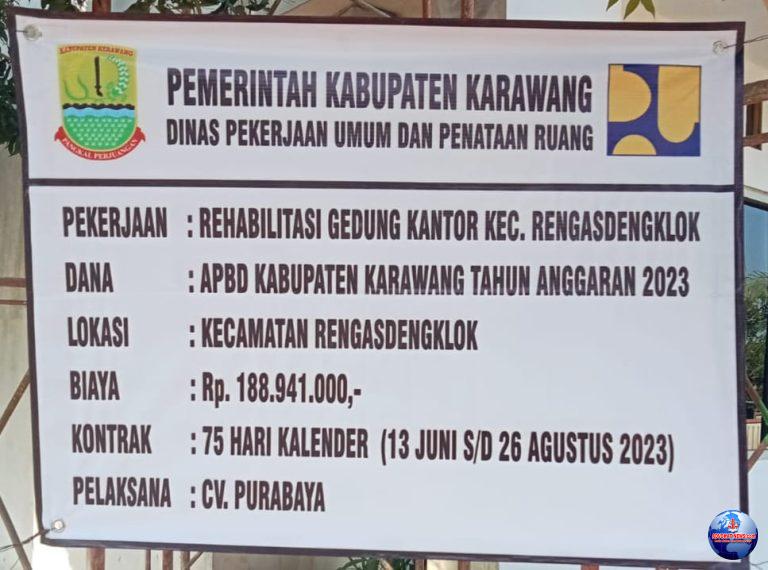Apes Tak Diberi Uang Makan, Pekerja Bangunan Rehab Gedung Kantor Kecamatan Rengasdengklok Mirip Terlantar? 
