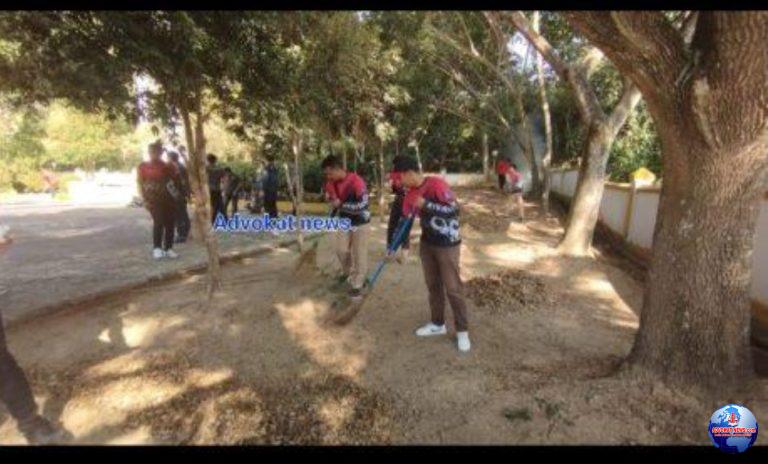 Rutan Tanjung Redeb Bersihkan Taman Makam Pahlawan