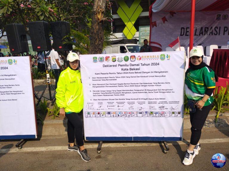 Srikandi AMK Kota Bekasi Ikut serta Pada Deklarasi Pemilu Damai 2024 di Kota Bekasi