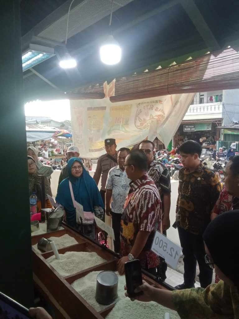 Kunjungan Kerja Pj. Wali Kota Bekasi Ke Pasar Harapan Jaya, Bekasi Utara
