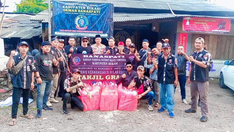 Ormas DPC BANASPATI Kabupaten Bekasi Mengadakan Giat Berbagi Takjil Gratis Untuk Sesama
