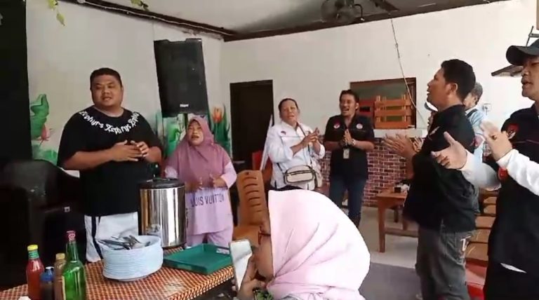 HUT Ketua JPKP Bitung Richaed Mamuntu Salurkan Bantuan Korban Gunung Ruang Tagulandang